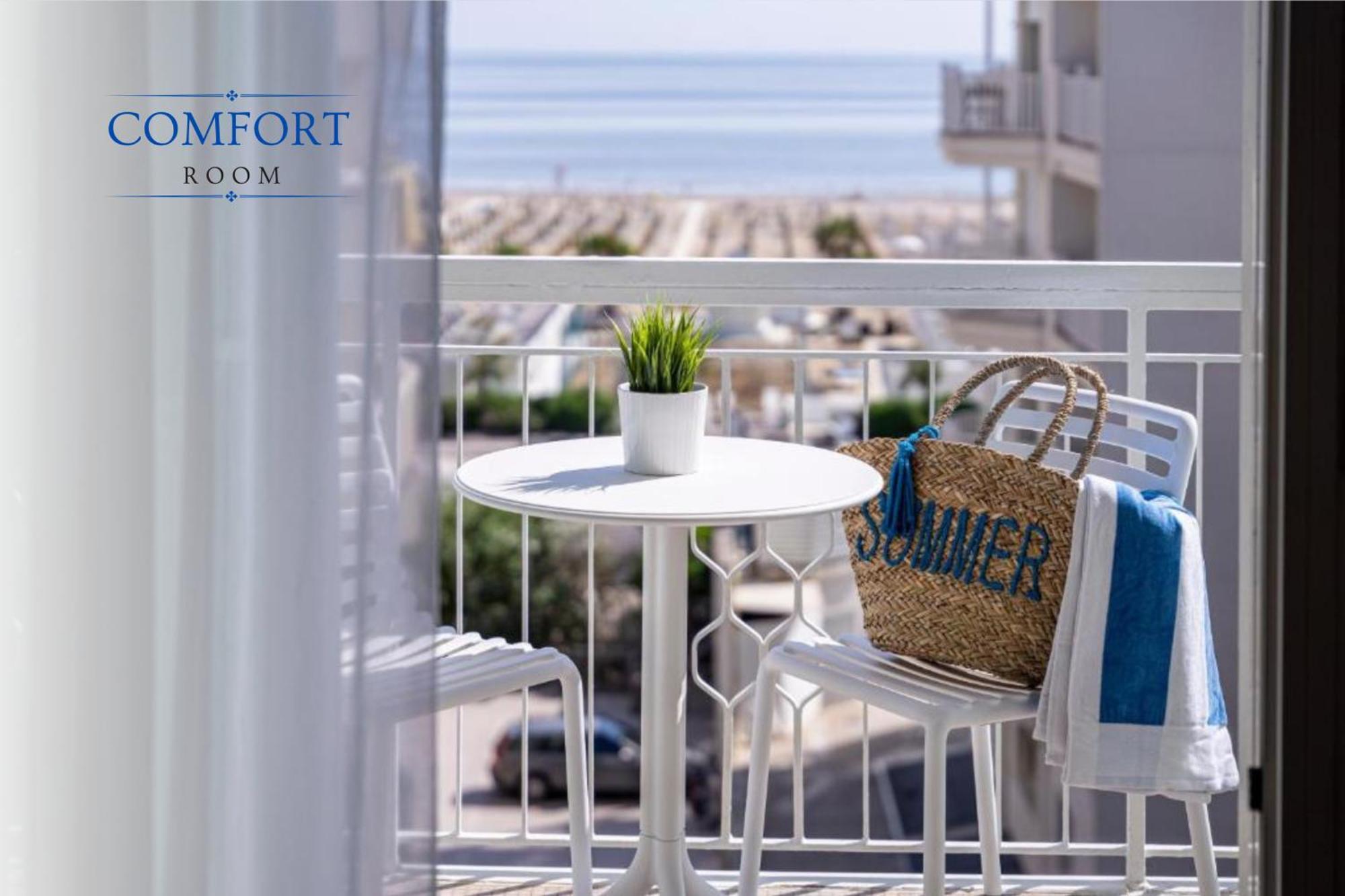 Hotel Constellation Rimini Esterno foto