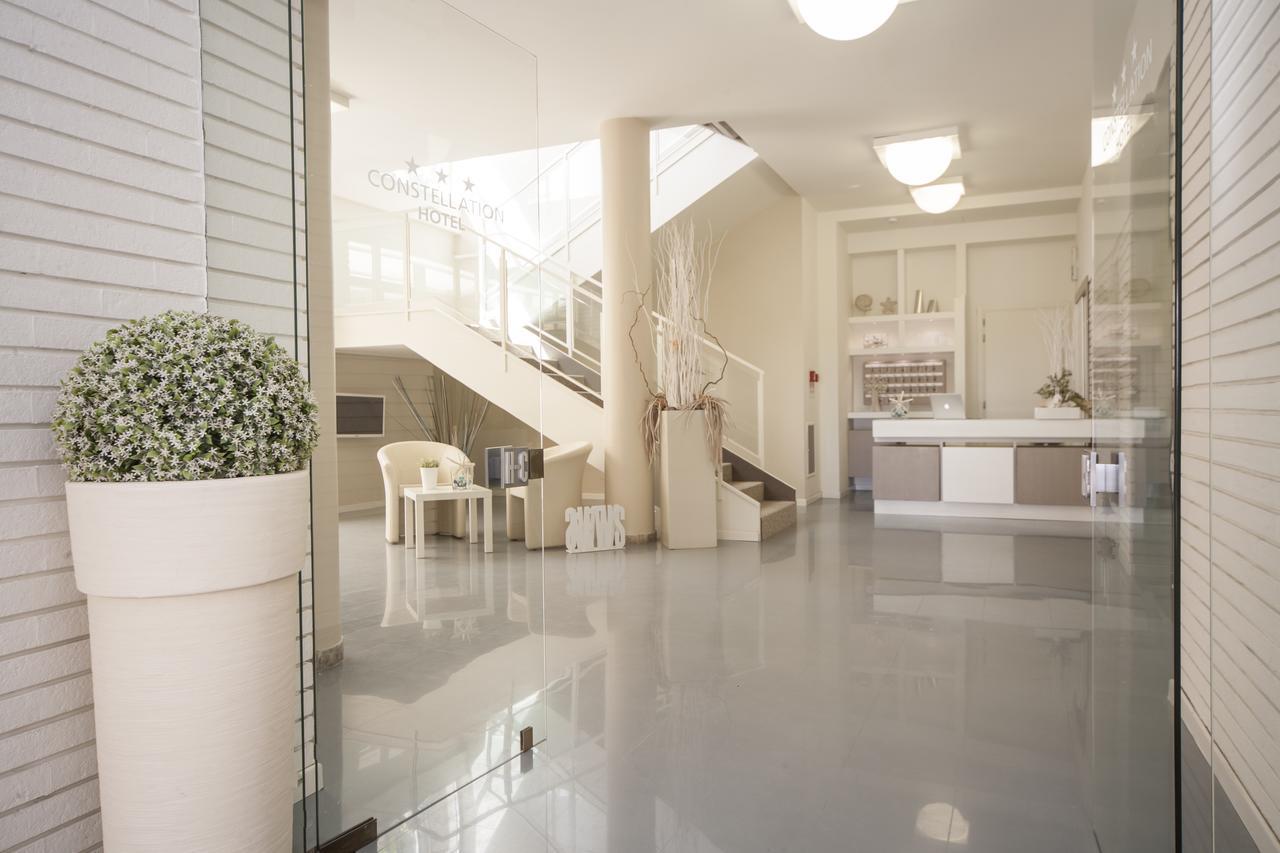 Hotel Constellation Rimini Esterno foto